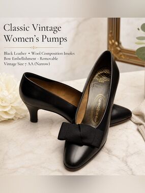 Vintage Custom Craft Black bow shoes  sz 7 aa Narrow